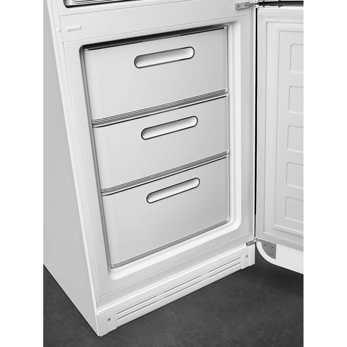 Smeg FAB32RWHM6